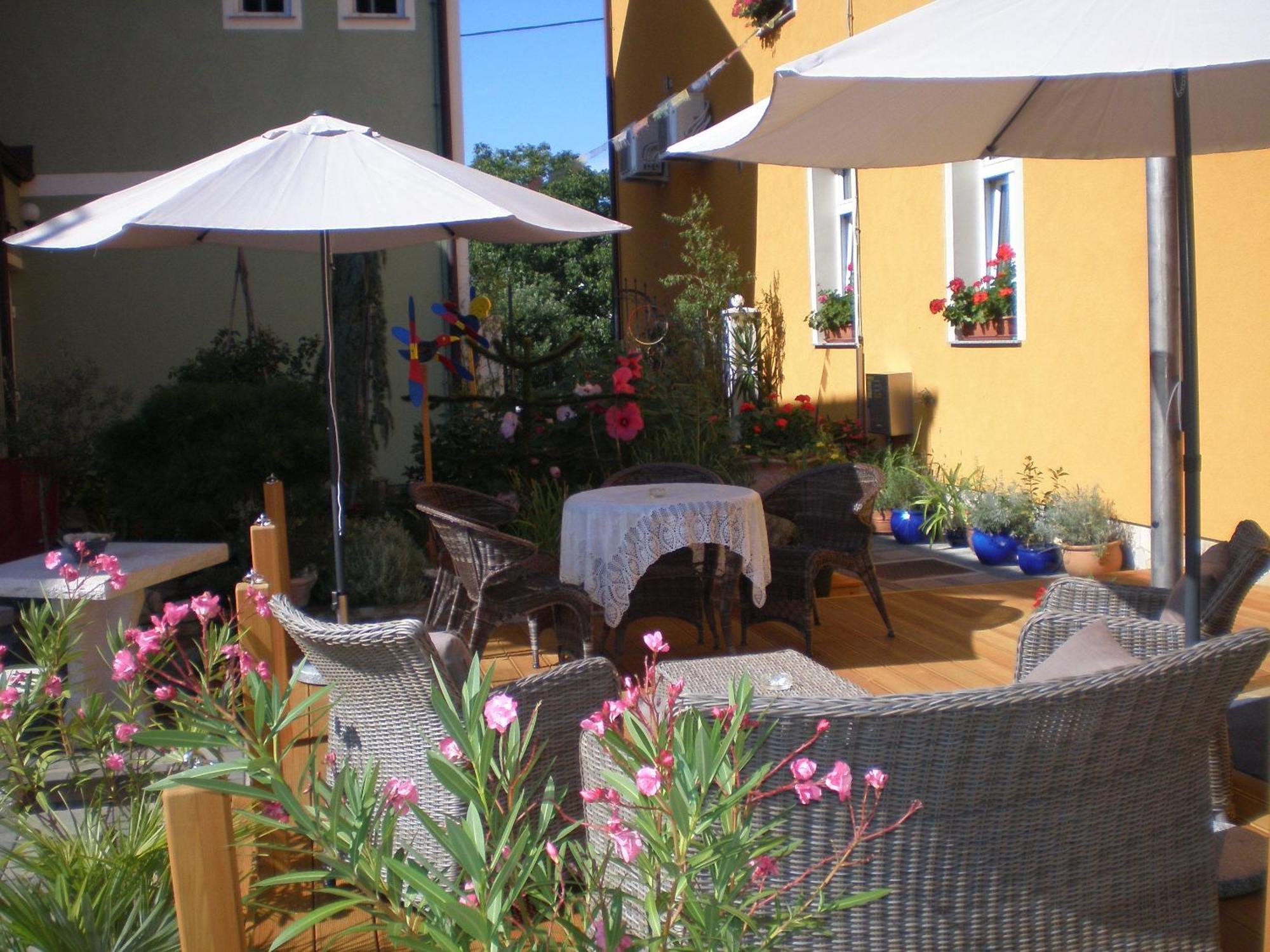 Hostel Sonce Ptuj Esterno foto
