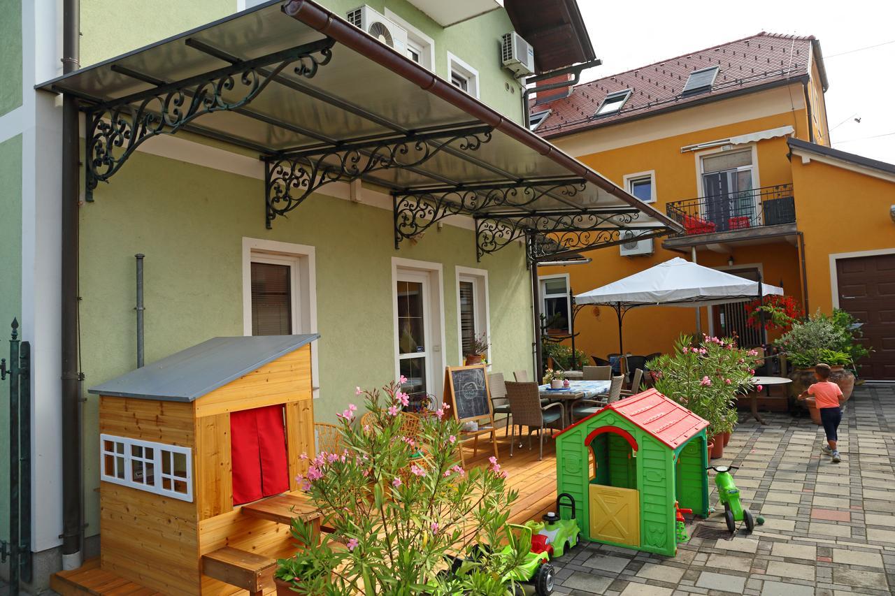 Hostel Sonce Ptuj Esterno foto