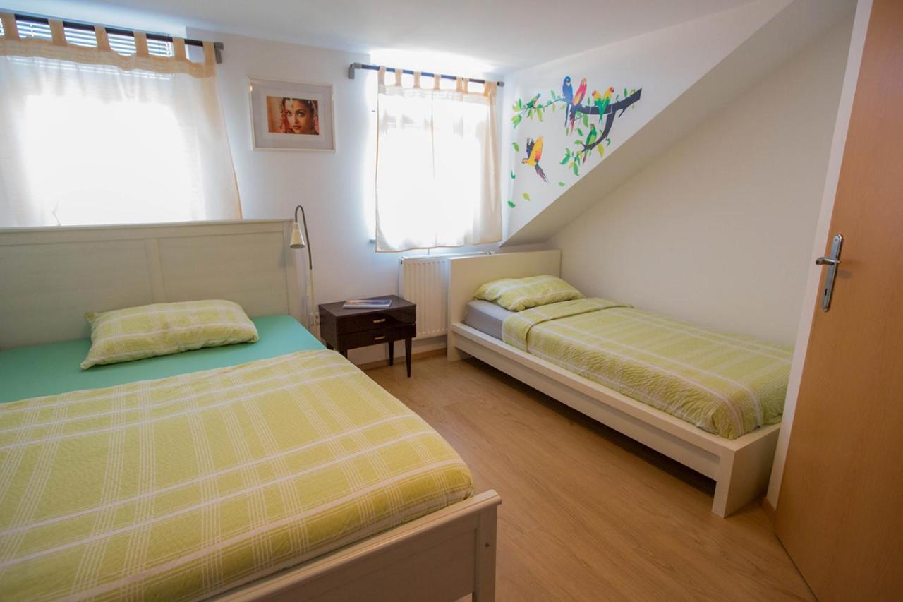 Hostel Sonce Ptuj Esterno foto